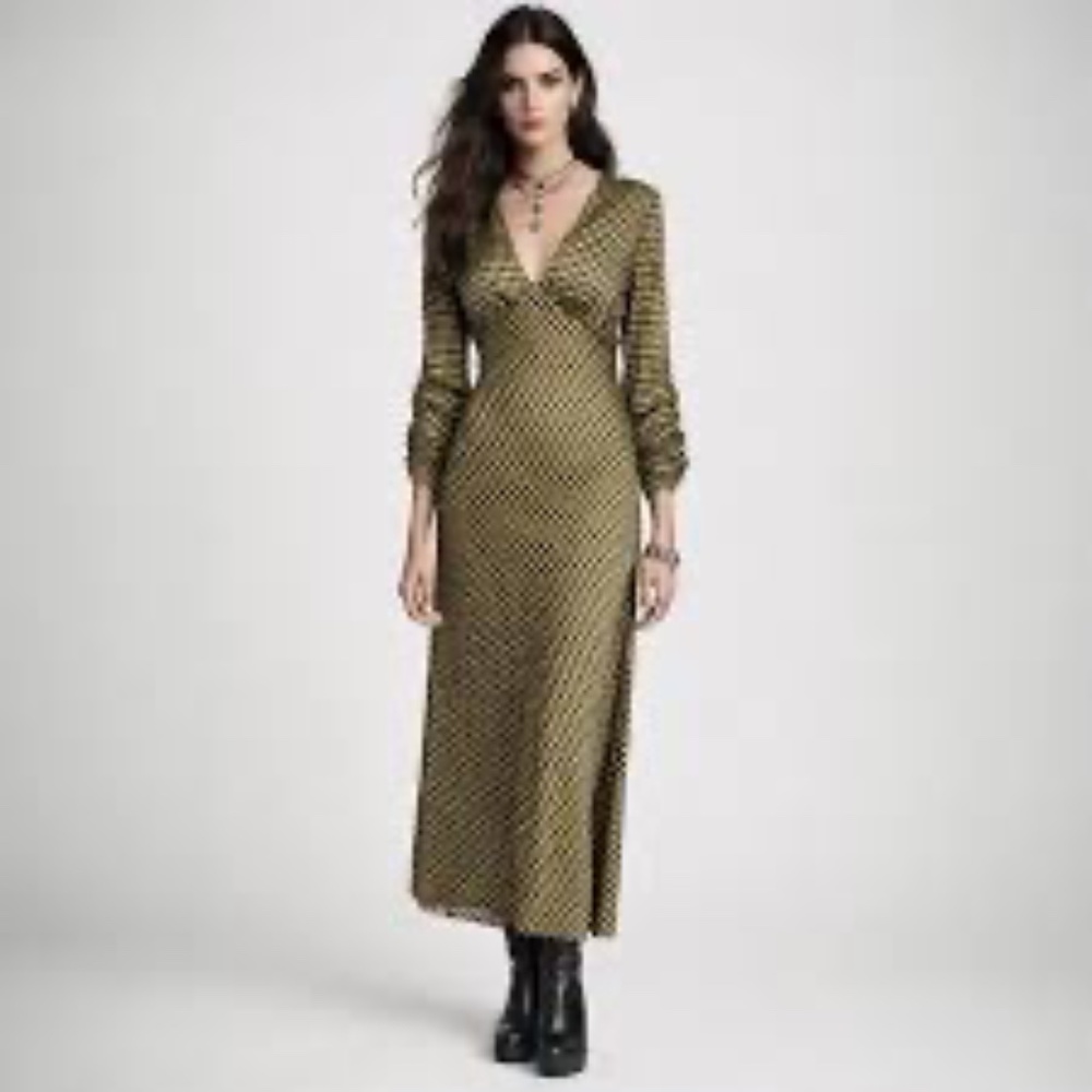 The Fifth Label Goldie Check Long Sleeve V-Neck Maxi (Elegant!)